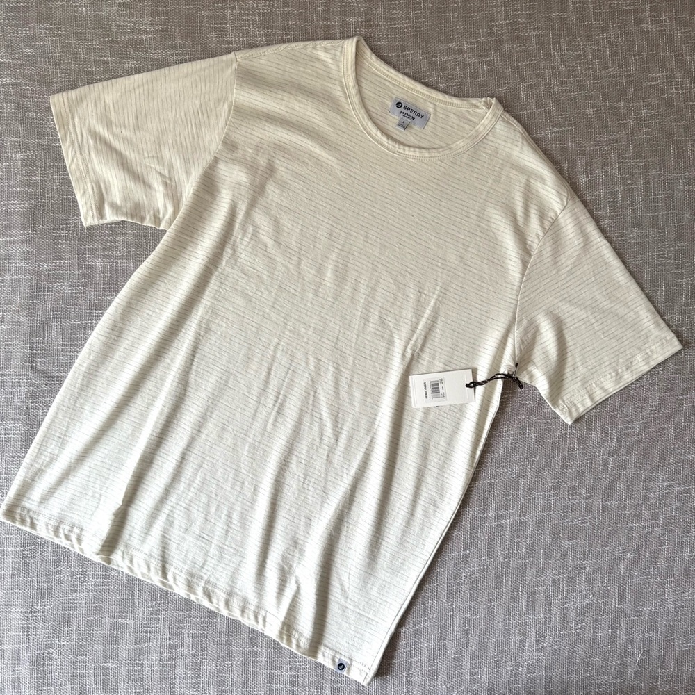 Sperry Men's Off-White Short Sleeve tee BRAND NEW
